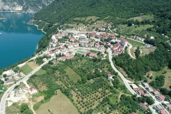 Burna noć u Plužinama: Jednog terete da je maltretirao ljekare, drugog da je pijan vozio bez tablica