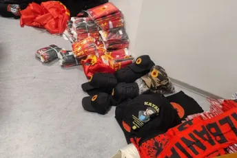 Srbija: Uhapšen Albanac, terete ga da je nosio materijal planiran za utakmicu u Leskovcu