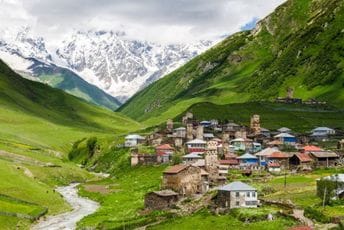 Selo na najvećoj nadmorskoj visini u Evropi: Mjesto u kojem ljudi žive šest mjeseci žive izlovani od ostatka svijeta