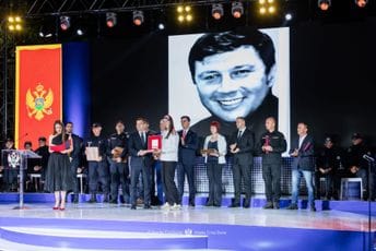 Posthumno odlikovan policajac Milutin Leković; Bečić: Pred zakonom stoje oni koji su mislili da ga mogu kupiti