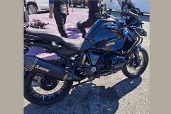 Na graničnom prelazu Sukobin Murićani oduzet motor marke BMW