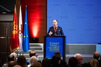 Da je u Njemačkoj Mandić bi završio u zatvoru - u Crnoj Gori je šef Skupštine