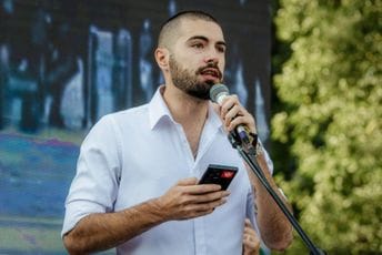 Uhapsite i mene, nisam gubav