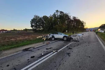 Sudarili se autobus i putničko vozilo u Srbiji