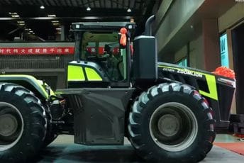 (VIDEO) Ovo je najmoćniji traktor na svijetu: Pokreće ga 1.200 KS