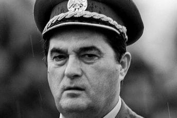 Preminuo Nebojša Pavković
