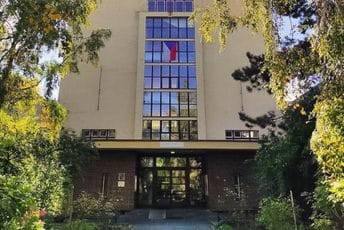 FCJK i Fakultet husitske teologije potpisuju sporazum o saradnji: Otvaraju se nove mogućnosti za studente