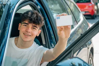 Kupovali vozačke dozvole: Otkrivena velika prevara u Koloradu, stotine vozača ostaju bez dokumenata