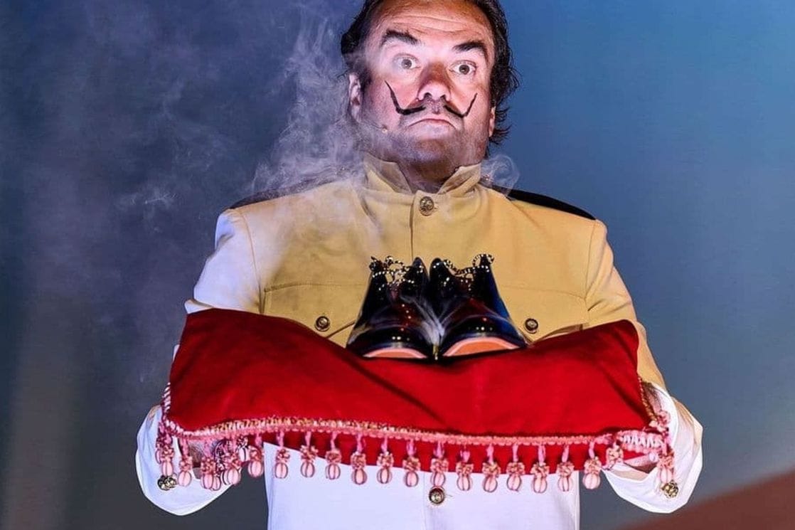 "Contra Mundum" Veljka Mićunovića na 53. Međunarod