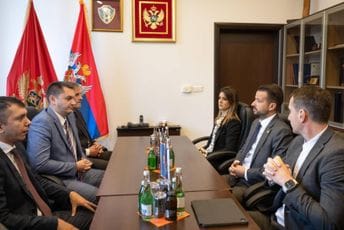Milatović sa Delićem: Mojkovac jedna od siromašnijih opština u Crnoj Gori, nema bolje budućnosti bez novih i dobro plaćenih radnih mjesta