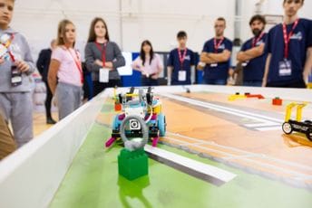 U Bijelom Polju upriličeno regionalno takmičenje u robotici, 10. novembra u Podgorici veliko državno takmičenje