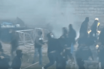 Detalji sukoba u Nikšiću: Navijači Sutjeske se krili u službenim prostorijama kluba, ima povrijeđenih građana i policajaca