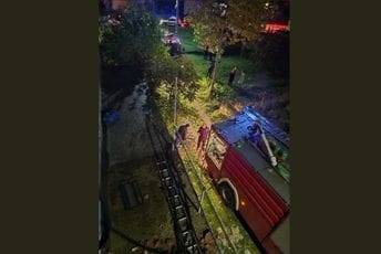 Cetinje: Dvije kuće gorjele u razmaku od deset minuta, vatrogasci brzo reagovali
