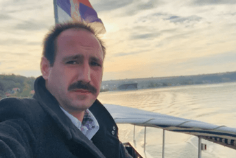 Glumcu iz Čačka i njegovom bratu kućni pritvor zbog sumnje da su ubili taksistu