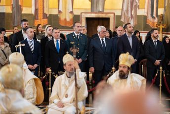 Mandić na liturgiji povodom godišnjice smrti Amfilohija: Naša je obaveza da čuvamo njegov amanet