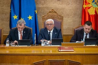 Andrija Mandić najviše putovao, najveće troškove imala Zdenka Popović Andrija Mandić najviše putovao, najveće troškove imala Zdenka Popović