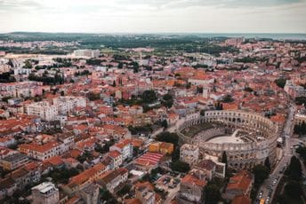 (FOTO) U Puli pronađena očuvana skulptura iz drugog vijeka: "Usnuli Kupidon"