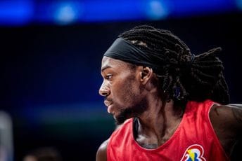 Kendrik Peri ponovo u dresu Crne Gore