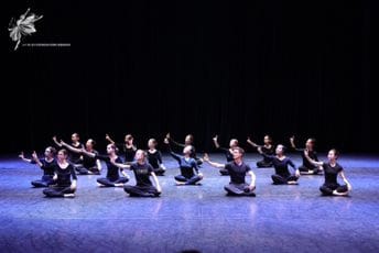 Balerine “Princeze Ksenije” oduševile kinesku publiku: Ovacije za crnogorski ansambl na svjetskom festivalu u Pekingu