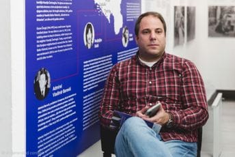 Zašto staviti devedesete u muzej?