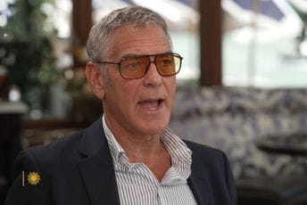 "Greška koja nas je skupo koštala": Kluni o Kamali Haris, Bajdenu i izgubljenoj šansi