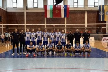 MEVZA liga: Nevjerovatan poraz Budućnosti - vodili 2:0, ispustili dvije meč lopte, pa Mađari slavili