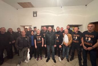 "Živ je Pavle umro nije": U Gornjem Zaostru dočekali Dajkovića