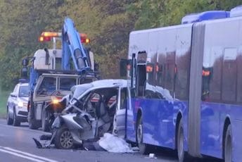 Sudar autobusa i automobila u Srbiji: Jedna osoba poginula, osmoro povrijeđenih