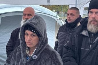 Ratni veterani: Dijana Hrka se ne osjeća dobro, obratiće se javnosti u 16 časova Ratni veterani: Dijana Hrka se ne osjeća dobro, obratiće se javnosti u 16 časova