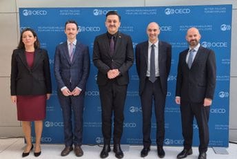 Vuković u Parizu potpisao Multilateralnu konvenciju za sprečavanje erozije poreske osnovice i premještanje dobiti