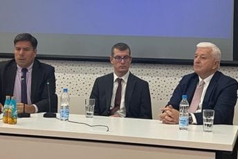 Marković u Zagrebu: Crna Gora nikada bliža EU, i nikada više antievropske politike vlasti, do 2027. će jačati suverenistička, građanska i evropska opcija