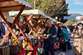 Otvorena 17. Krajinska koštanijada; Spičanović: Manifestacija afirmiše multikulturalno bogatstvo