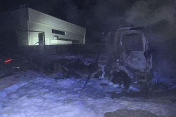 Izgorio kamion u Donjim Kokotima