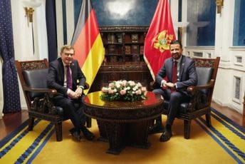 Milatović sa Vadefulom: Kompletiranje Ustavnog suda, transparentni međudržavni ugovori i pravosnažne presude ključni za napredak Crne Gore ka EU