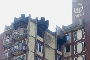 Preminulo još dvoje: Broj stradalih u požaru u Domu penzionera u Tuzli porastao na 17