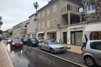 Nezadovoljstvo zbog radova u Njegoševoj ulici u Herceg Novom; GP "Idemooo!": Privrednici trpe veliku štetu