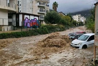Božović: Bujica ne bi bilo da građani nijesu pregradili potoke i zatrpali ih smećem