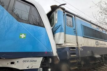 Sudar vozova u Češkoj: Najmanje 45 osoba povrijeđeno, pet ima teže povrede