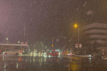 Zahlađenje stiglo i u susjednu državu: U Sarajevu večeras pada snijeg