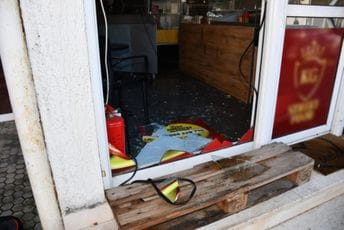 Bar: Mladići osumnjičeni za podmetanje požara u lokalima Turaka