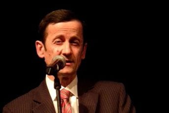 Koprivica: Povlačim kandidaturu za v.d. direktora KIC-a "Budo Tomović", pravnici mi rekli da nemam pravo da budem imenovan Koprivica: Povlačim kandidaturu za v.d. direktora KIC-a "Budo Tomović", pravnici mi rekli da nemam pravo da budem imenovan