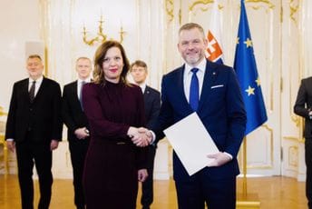 Anđić stupila na dužnost ambasadorke Crne Gore u Slovačkoj: Predala akreditivna pisma Pelegriniju