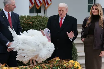 Tramp pomilovao - dvije ćurke: U šali jednu htio da nazove Nensi Pelosi