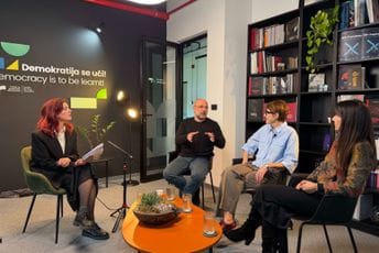 Kavarić-Mandić: Sadašnja vlast u Crnoj Gori i crkva antifašizam vide kao glavni problem; Kisić: Tamo gdje je spojena crkva sa državom nema demokratije