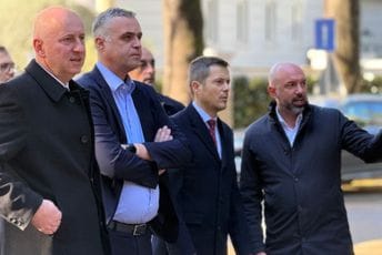 Mujović: Izgradnjom fekalne i atmosferske kanalizacije stvaramo sve preduslove da Stadion malih sportova zaživi u potpunosti