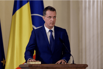 Rumunski ministar odbrane dao ostavku nakon što je otkriveno da je lagao o diplomi