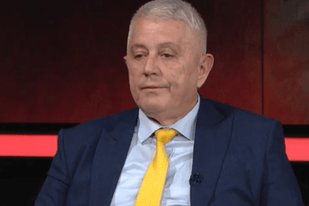 (VIDEO) Poslanici Mandićeve partije o Radoviću i nevraćanju kredita: Neshvatljivo da neko spusti svoj integritet na nivo koji nije za funkciju koju obnaša