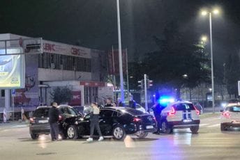 Podgorica: Sudar vozila podgoričkih i norveških registracija