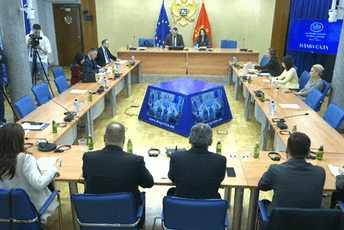 Nikolić: Na osnovu netačne informacije policije uveli ste vize Turskoj, šta ćete ako uslijedi reciprocitet?