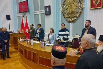 Na Cetinju predstavljeno drugo izdanje knjige „Najveći zločin u istoriji“: Svjedočenja koja potvrđuju nasilnu aneksiju 1918.